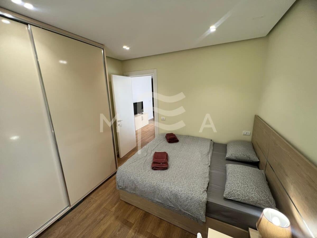 Yacht Club 573 Apartment Durres Exterior photo